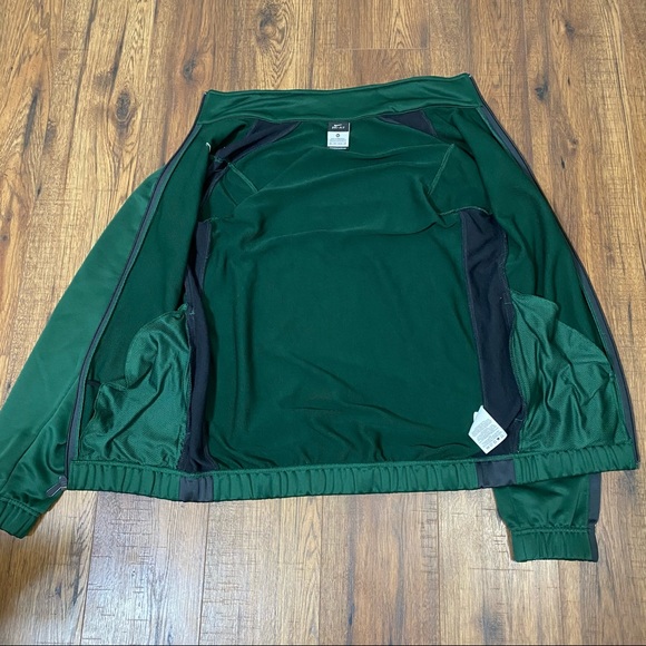 Rare Nike zip up jacket - Picture 11 of 17